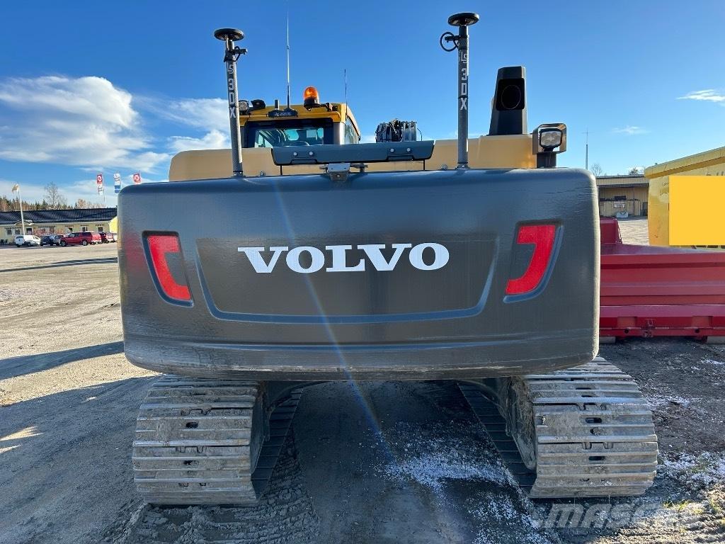 Volvo EC 220 DL Pelle sur chenilles