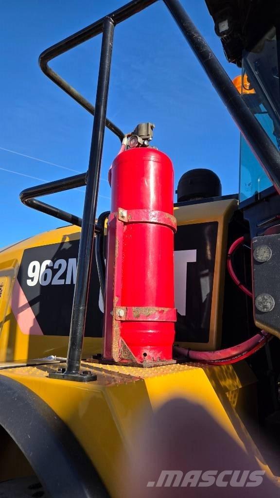 CAT 962 M Chargeuse sur pneus