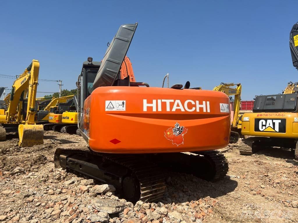 Hitachi ZX 240-3 Pelle sur chenilles