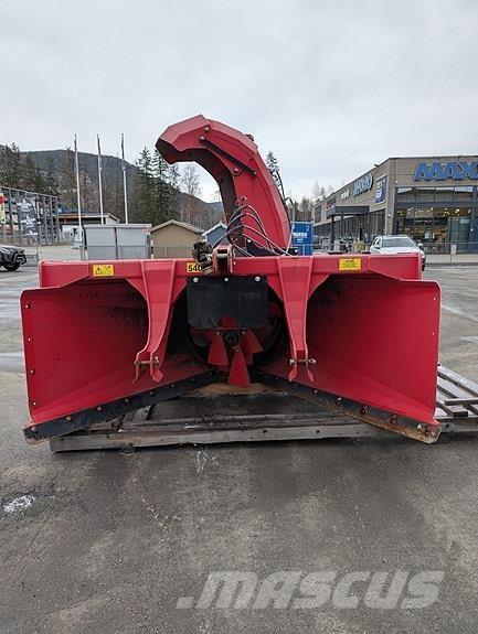  255-18 Souffleuse à neige