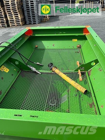 Amazone ZA-X Semoir à engrais