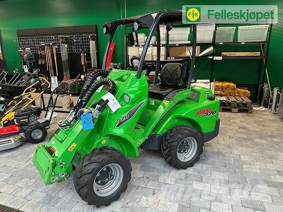 Avant 520 Chargeuse compacte