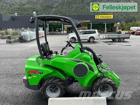Avant 520 Chargeuse compacte