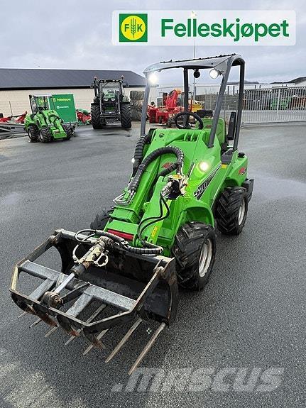 Avant 520 Chargeuse compacte