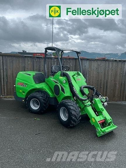 Avant 755i Chargeuse compacte