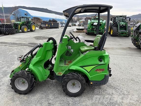 Avant R20 Chargeuse compacte