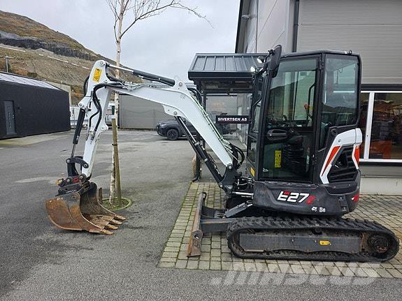 Bobcat E27z Mini pelle < 7t