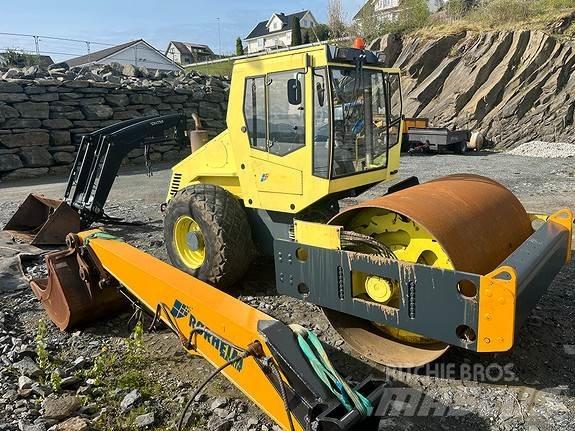 Bomag BW211 D-3 Finisseur