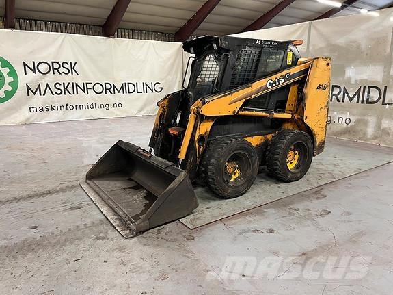 CASE 440 Chargeuse compacte