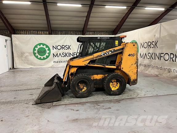 CASE 440 Chargeuse compacte