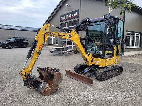 CAT 301.8 Mini pelle < 7t