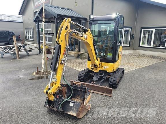 CAT 301.8 Mini pelle < 7t