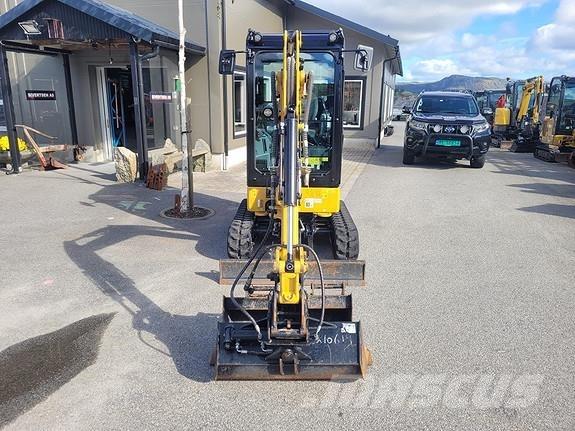 CAT 301.8 Mini pelle < 7t