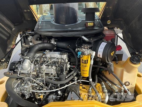 CAT 906H Chargeuse sur pneus