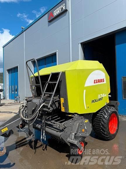  Claaas 374RC Autres matériels de fenaison