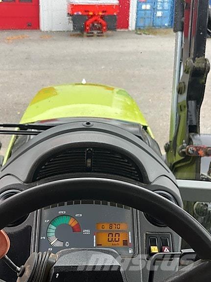 CLAAS Ares 697 Tracteur