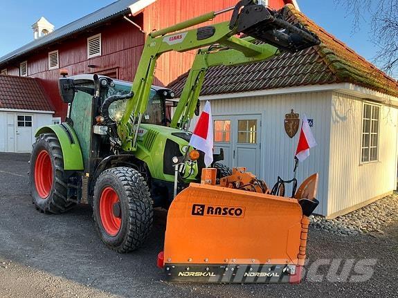 CLAAS Arion 420 Tracteur