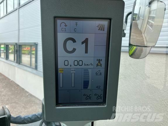 CLAAS Arion 470 Tracteur