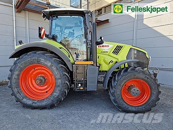 CLAAS AXION 830 Tracteur
