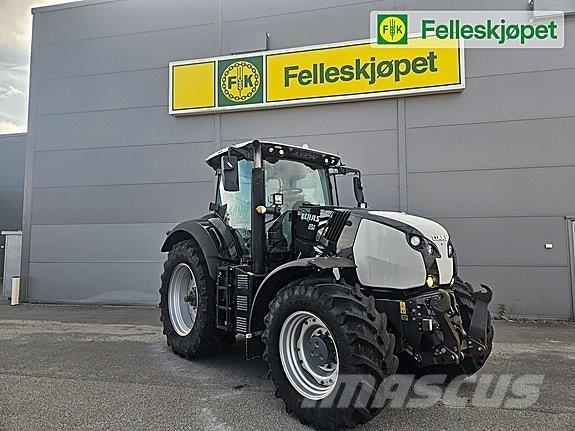 CLAAS AXION 830 Tracteur