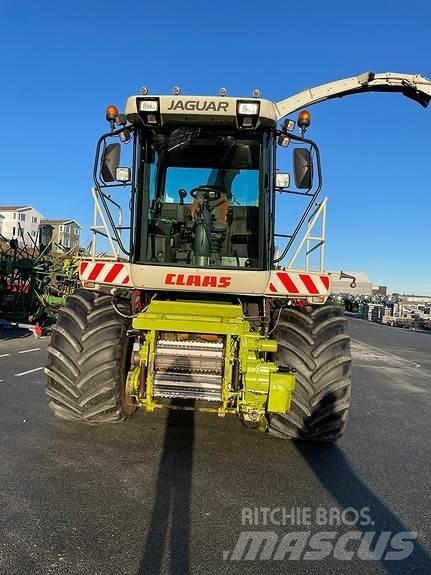 CLAAS JAGUAR 870 Ensileuse automotrice