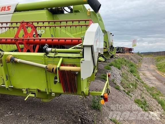 CLAAS Lexion 420 Moissonneuse batteuse