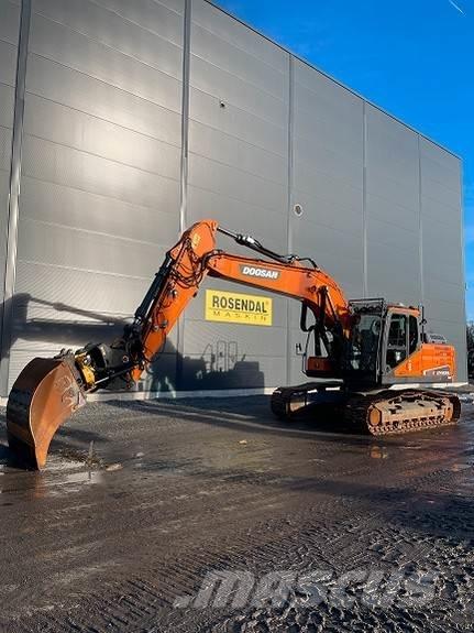 Doosan DX235LC-5 Pelle sur chenilles