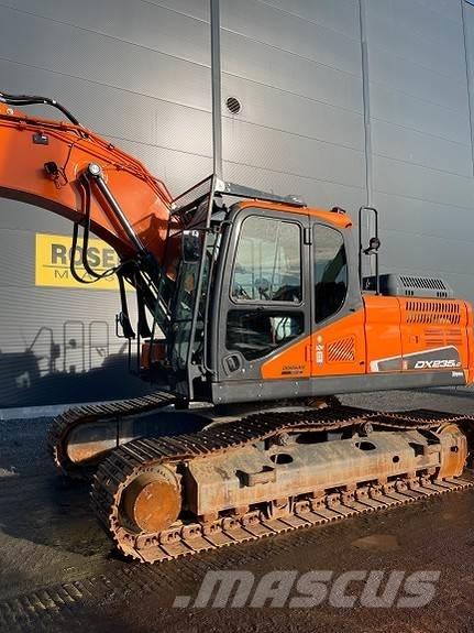 Doosan DX235LC-5 Pelle sur chenilles