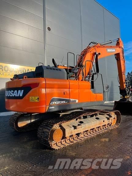 Doosan DX235LC-5 Pelle sur chenilles