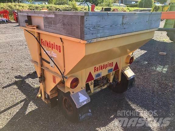 Falköping T-15 HU Autres équipements pour route et neige