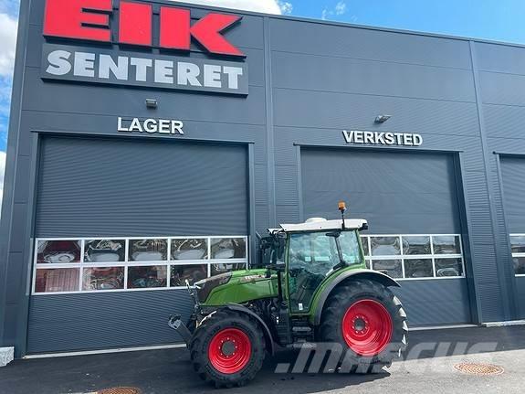 Fendt 211 Profi+ Tracteur