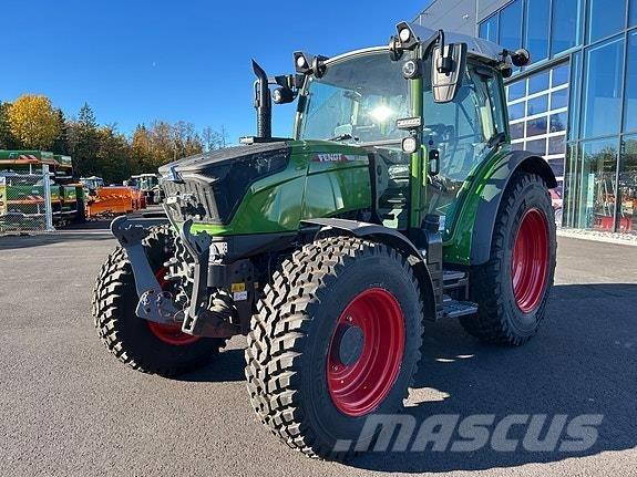 Fendt 211 Profi Tracteur