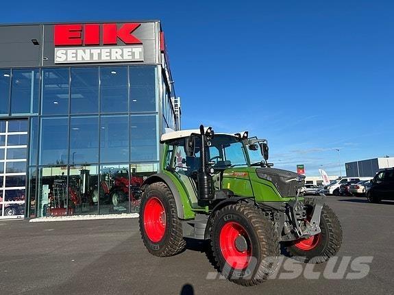 Fendt 211 Profi Tracteur