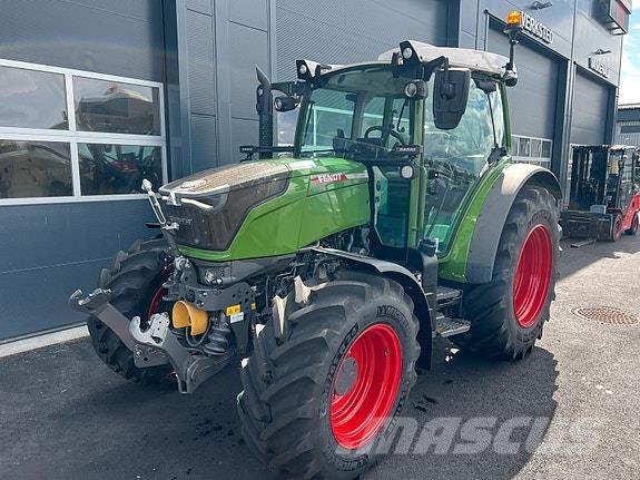 Fendt 211 Profi+ Tracteur