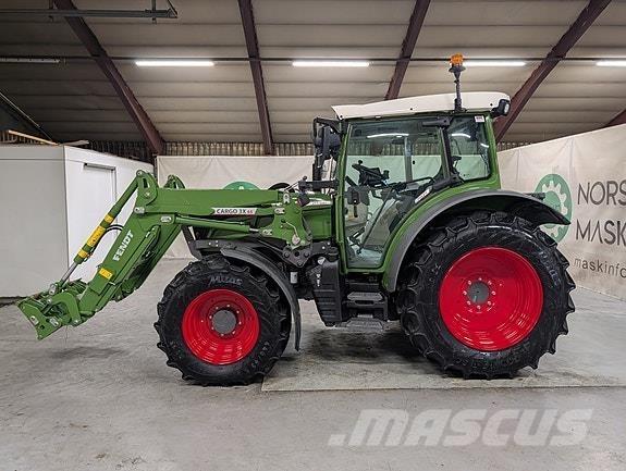 Fendt 211 Vario Tracteur