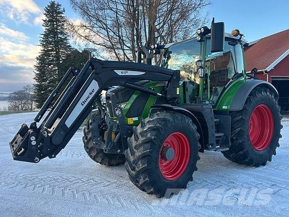 Fendt 516 VARIO Tracteur