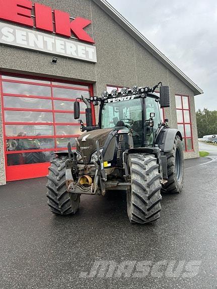 Fendt 516 VARIO Tracteur