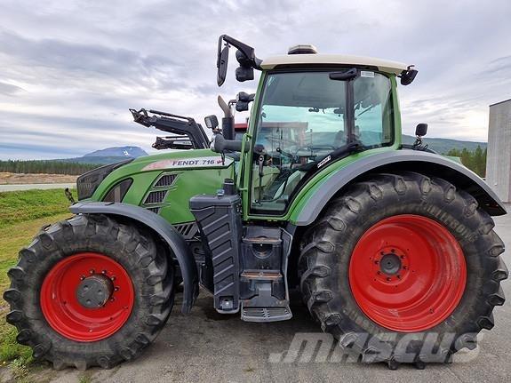 Fendt 716 S4 Profi Tracteur