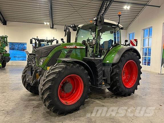 Fendt 722 VARIO Tracteur