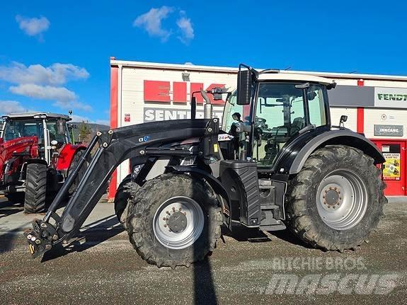 Fendt 724 S4 Profi Tracteur