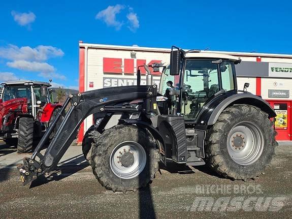 Fendt 724 S4 Profi Tracteur