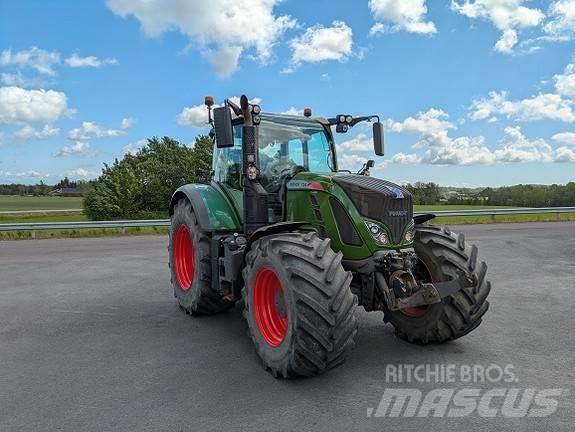 Fendt 724 S4 Vario Tracteur