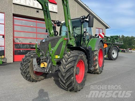 Fendt 724 VARIO Tracteur