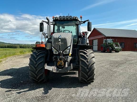 Fendt 828 Tracteur