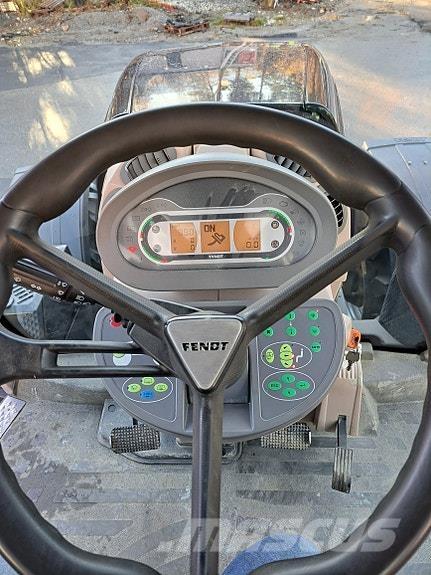 Fendt 828 Vario Tracteur