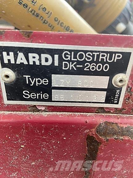 Hardi LZY 800 Pulvérisateurs automoteurs