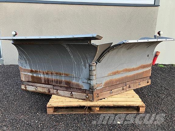 Holms KHV-3.2 Chasse neige