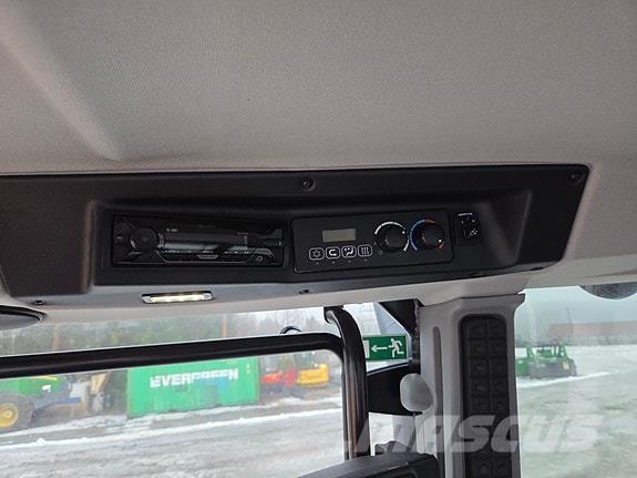 JCB Fastrac 8330 Tracteur