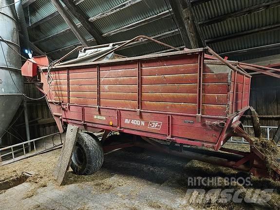 JF AV 400N Autres matériels de fenaison