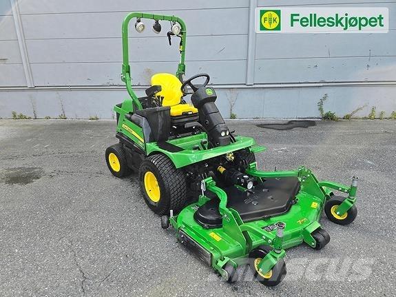 John Deere 1580 Entretien du sol - Autres